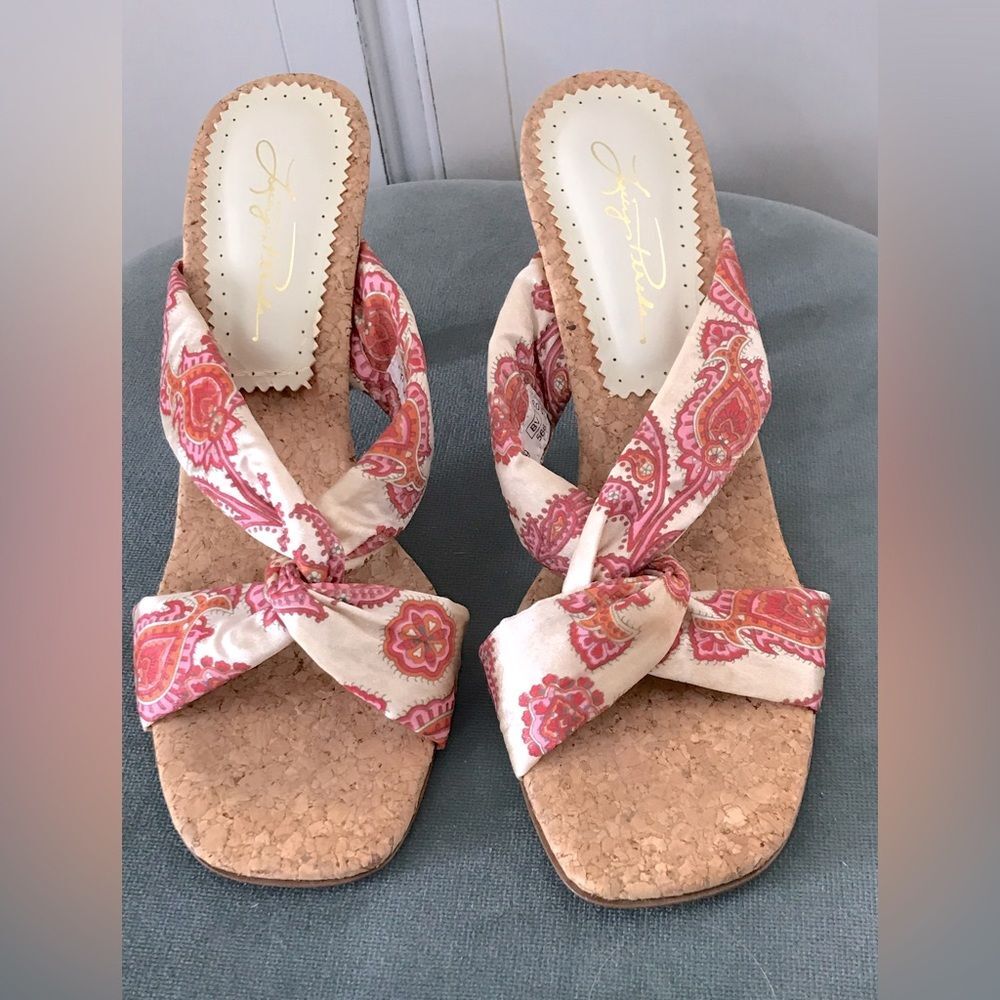 Vintage Cream with Pink/orange Silk Sandals Leather Sole Size 8